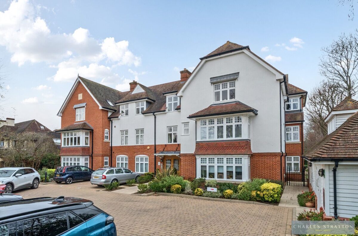 Highlands Apartments,  Gidea Park