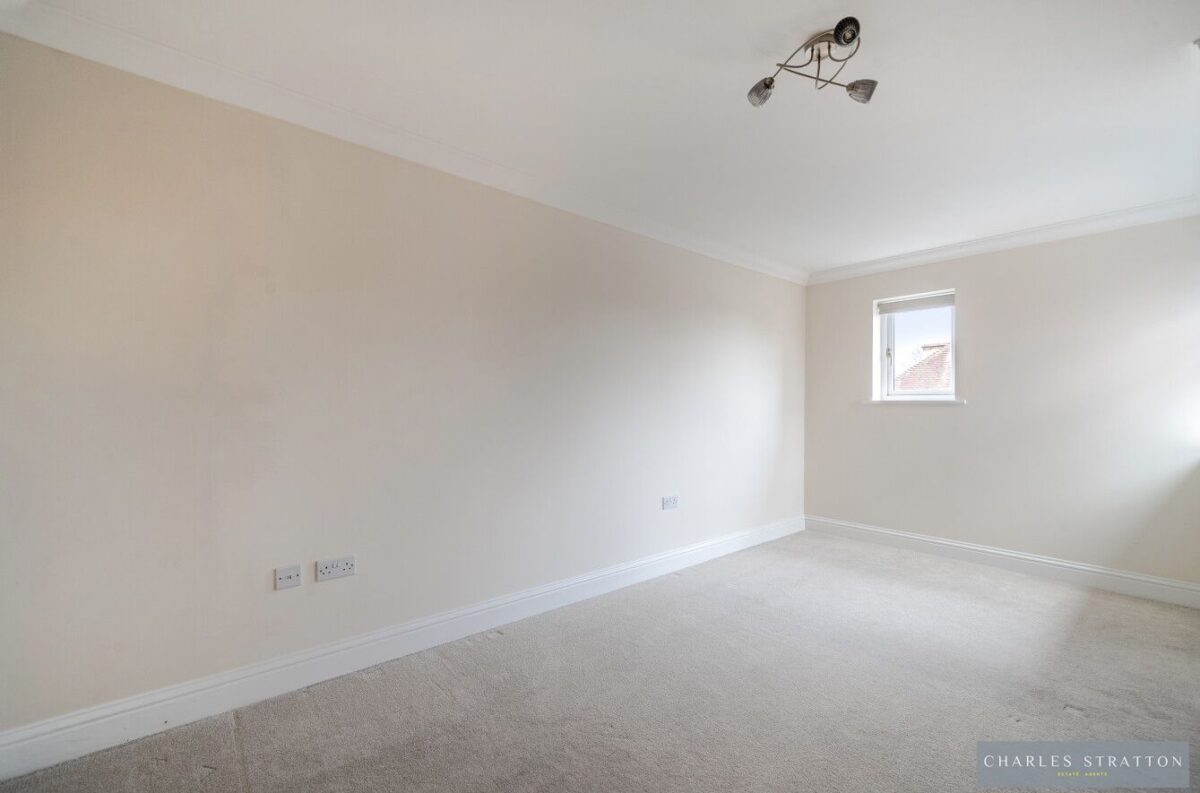 Highlands Apartments,  Gidea Park