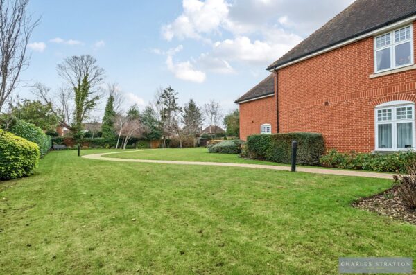 Highlands Apartments,  Gidea Park