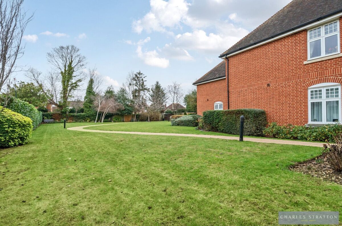 Highlands Apartments,  Gidea Park