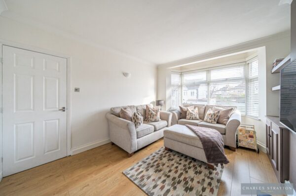 Lodge Avenue, Gidea Park