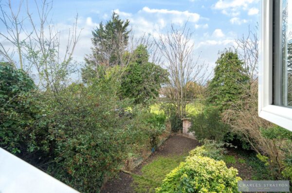 Lodge Avenue, Gidea Park