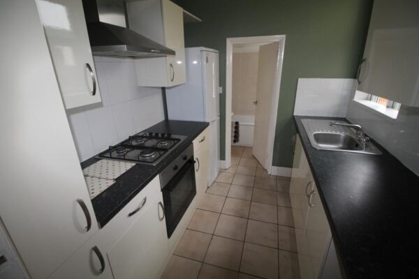 Salisbury Road, Grays, RM17