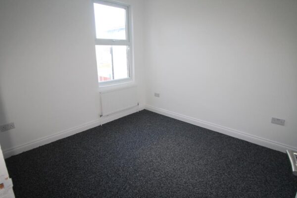 Salisbury Road, Grays, RM17