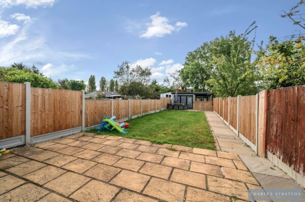 Harwood Avenue, Hornchurch