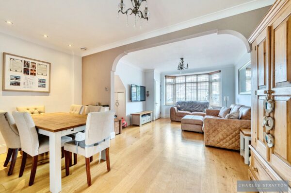 Harwood Avenue, Hornchurch