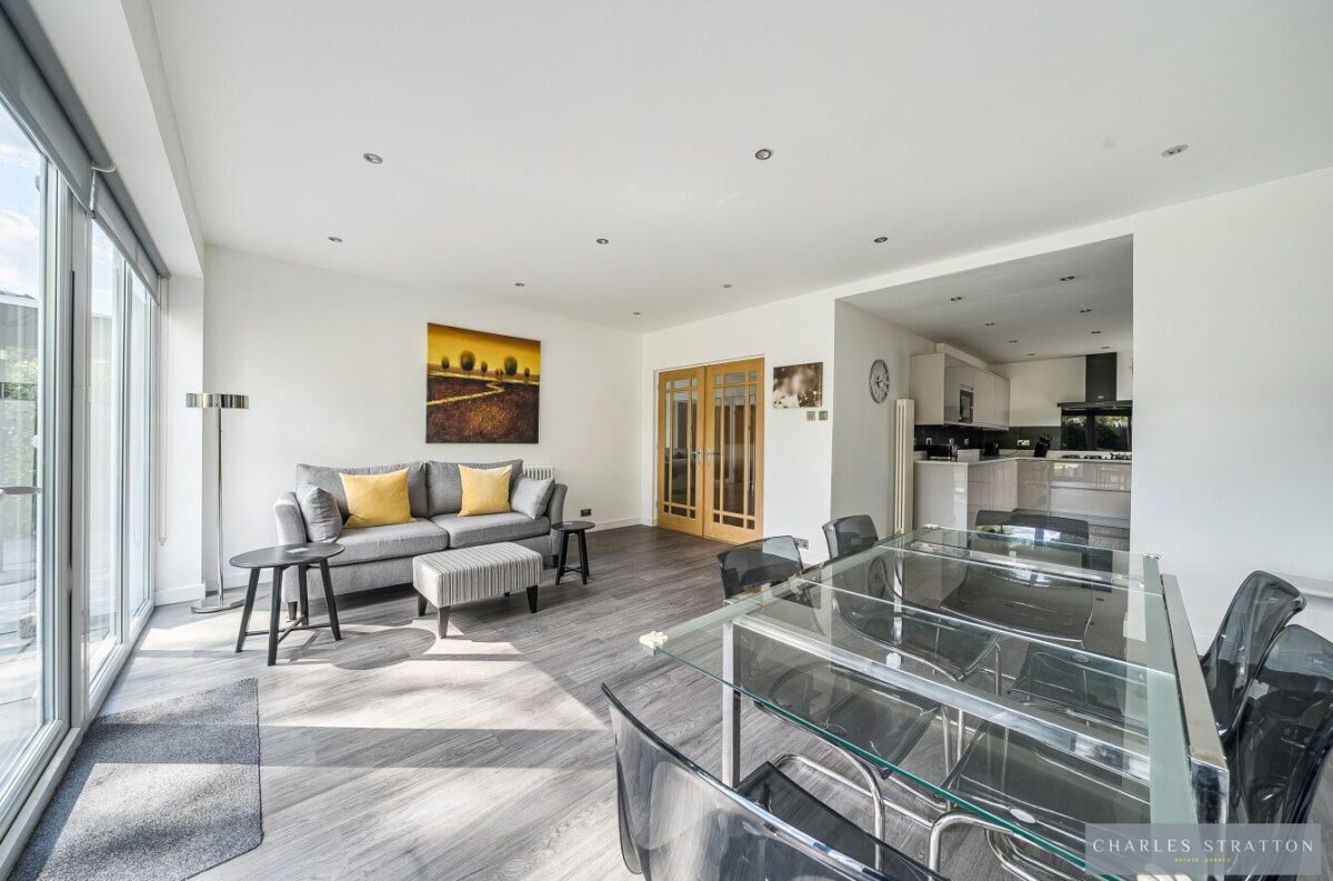 Brook Road, Gidea Park