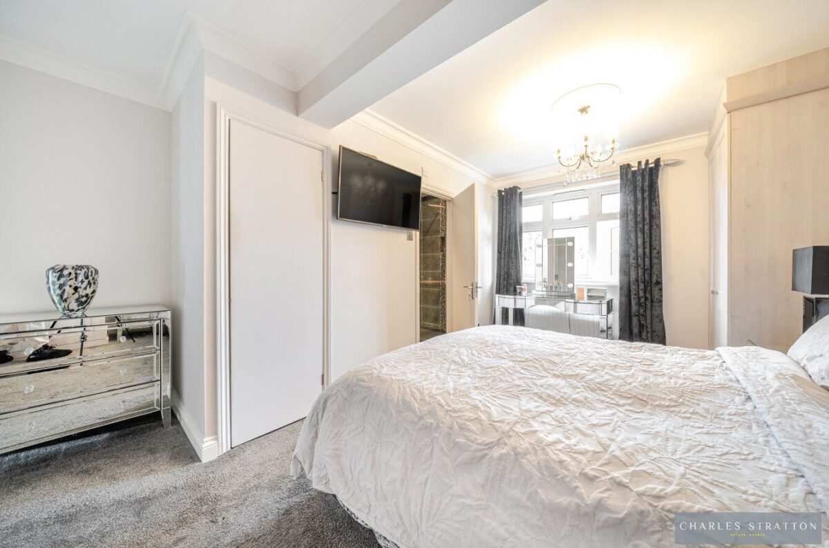 Brook Road, Gidea Park