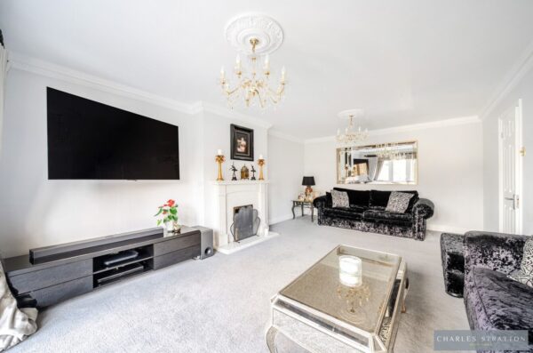 Brook Road, Gidea Park