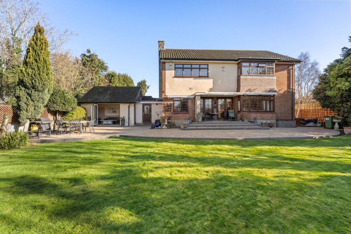 Gidea Close, Gidea Park