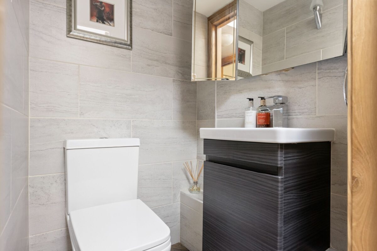 Gidea Close, Gidea Park