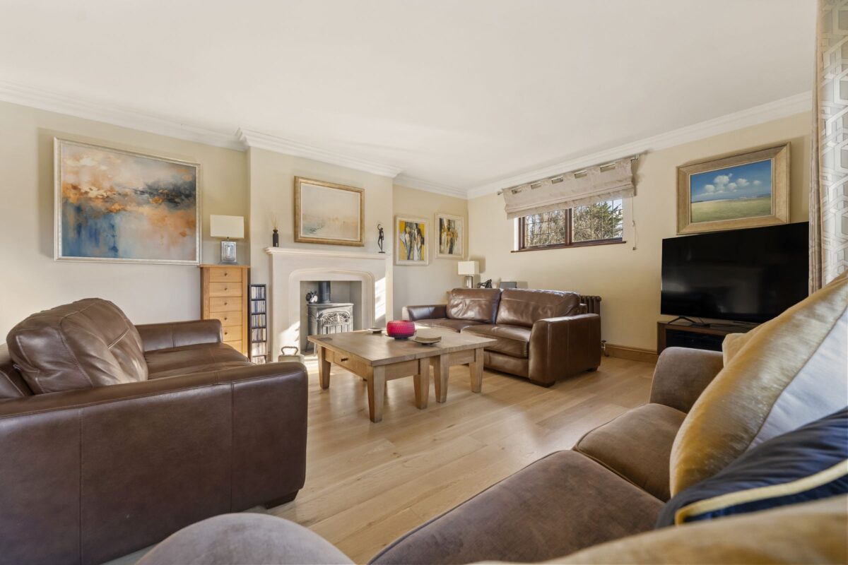 Gidea Close, Gidea Park