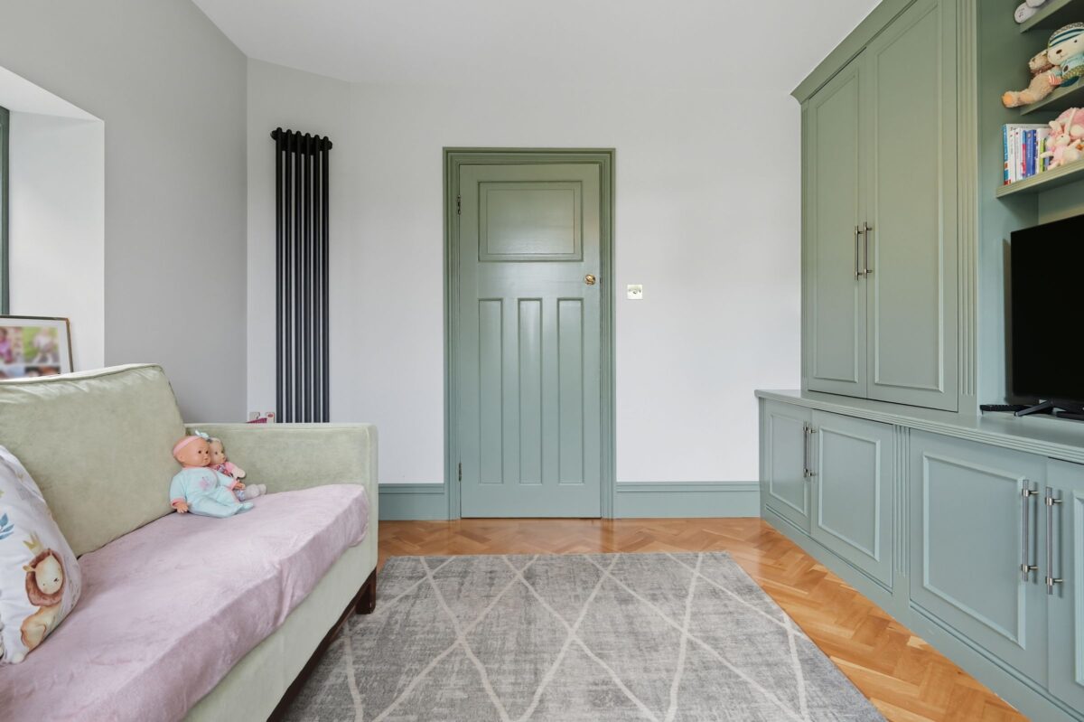 Reed Pond Walk, Gidea Park