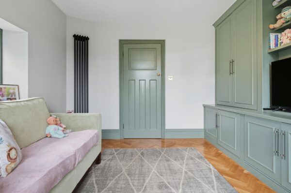 Reed Pond Walk, Gidea Park