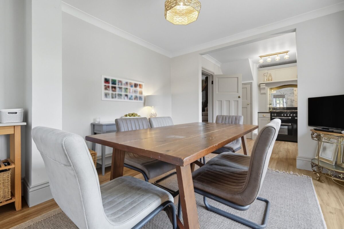 Reed Pond Walk, Gidea Park