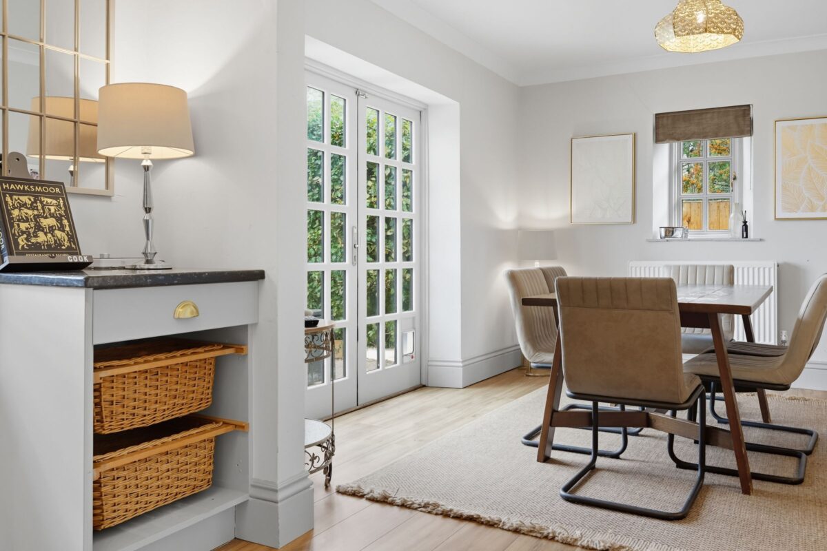 Reed Pond Walk, Gidea Park