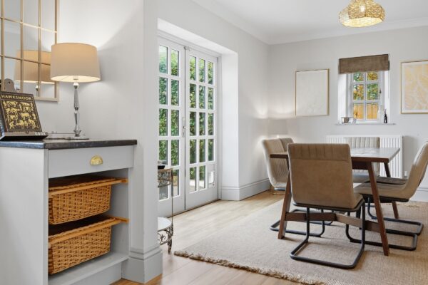 Reed Pond Walk, Gidea Park