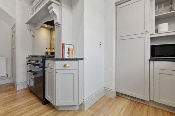 Reed Pond Walk, Gidea Park