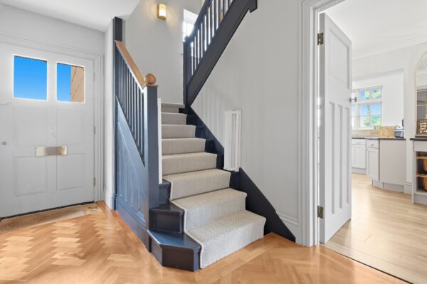 Reed Pond Walk, Gidea Park