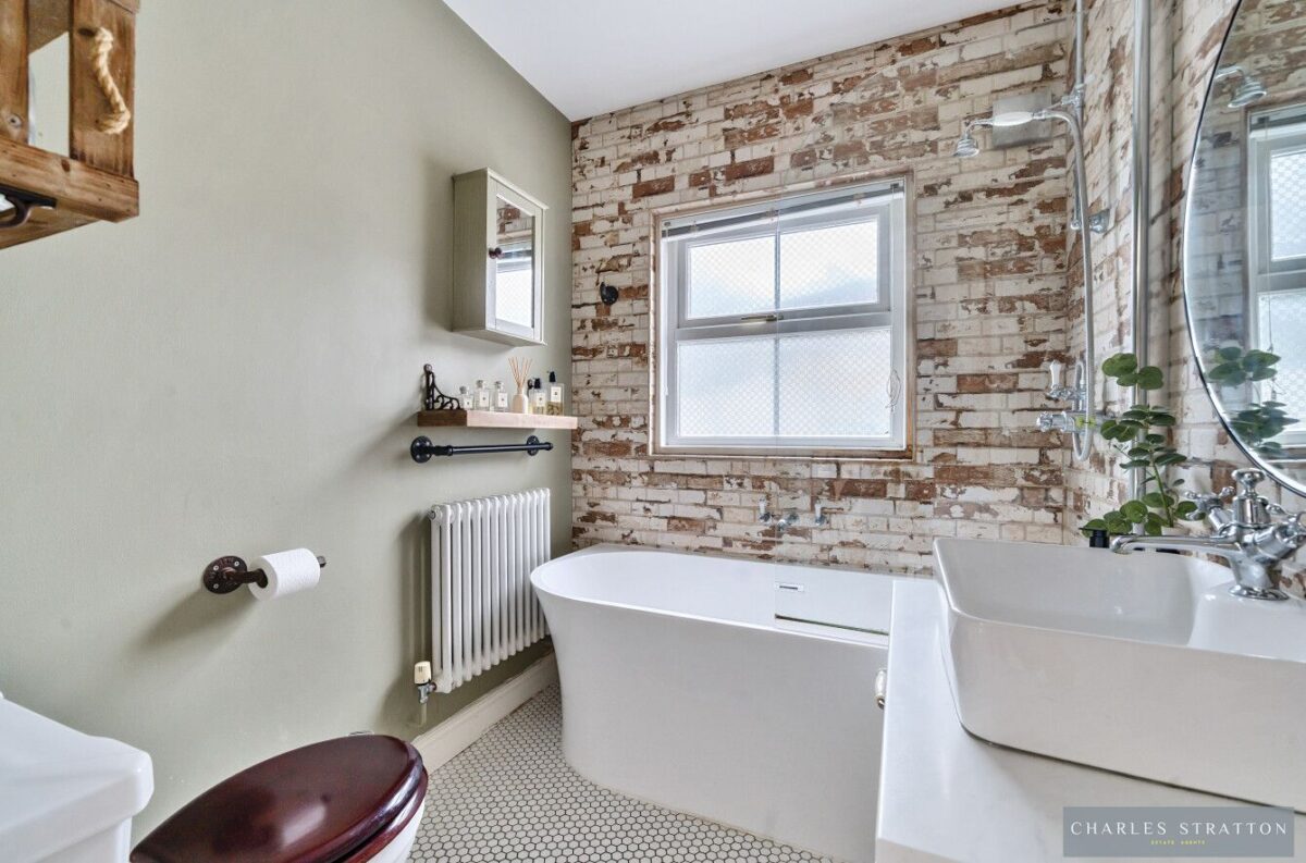 Shaftesbury Road, Romford