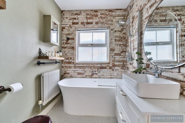 Shaftesbury Road, Romford