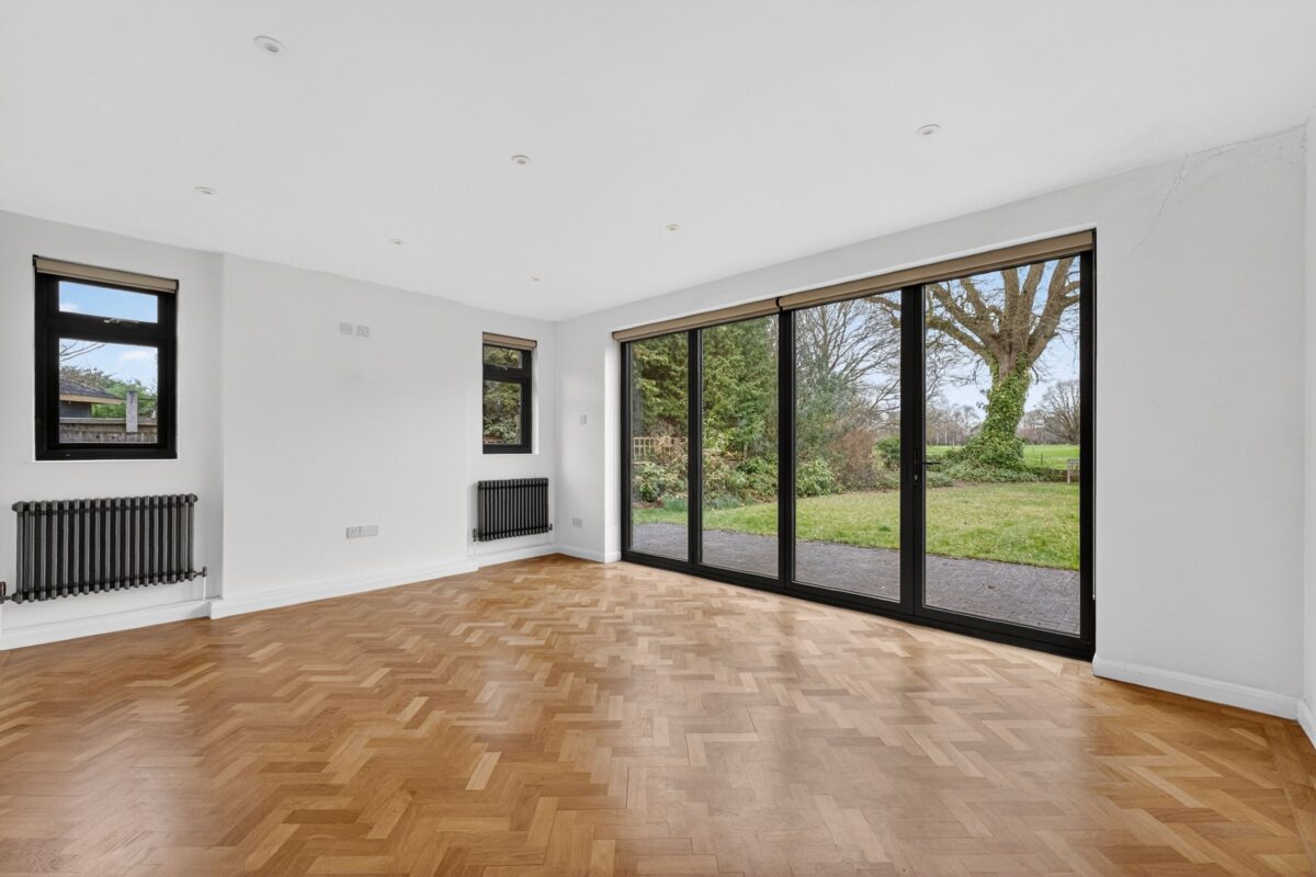 Links Avenue, Gidea Park