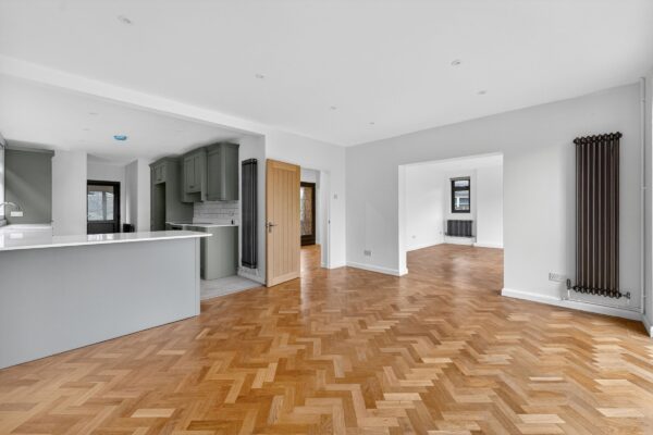 Links Avenue, Gidea Park