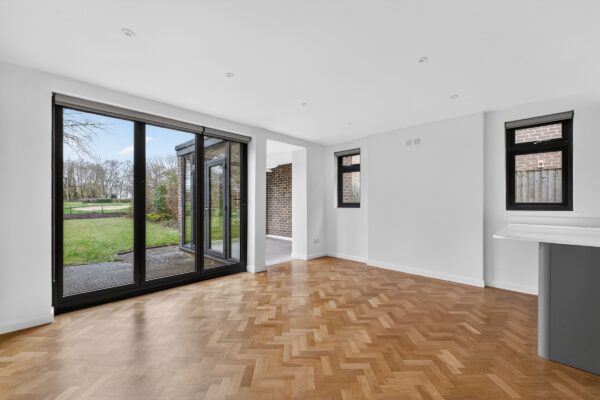 Links Avenue, Gidea Park