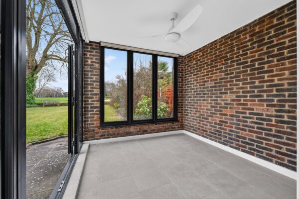 Links Avenue, Gidea Park