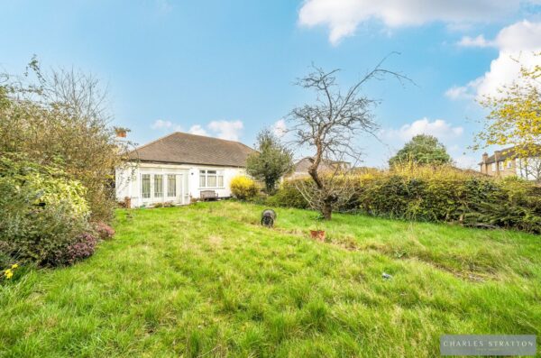 Hall Park Road, Upminster