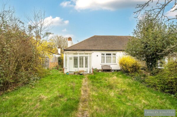 Hall Park Road, Upminster