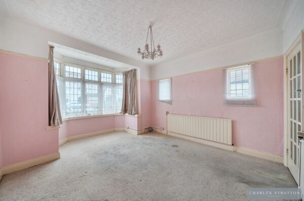 Hall Park Road, Upminster