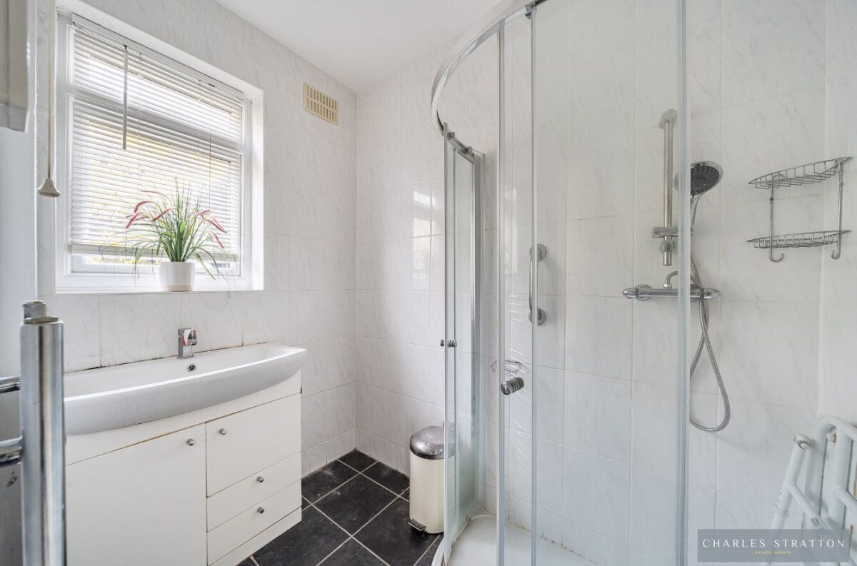 Hall Park Road, Upminster