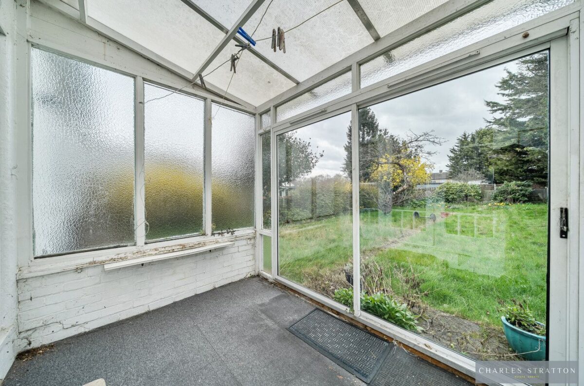 Hall Park Road, Upminster