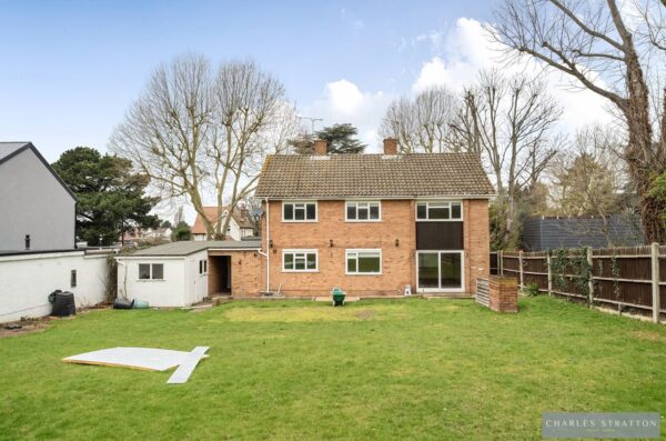 Main Road, Gidea Park