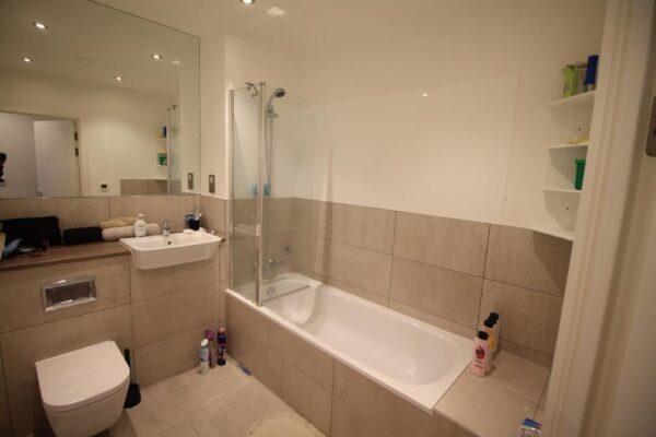 Olympic Park Avenue, Stratford, London, E20