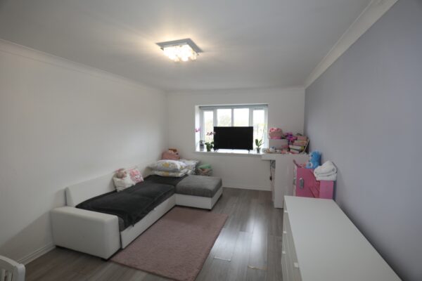 Marwell Close, Romford, RM1