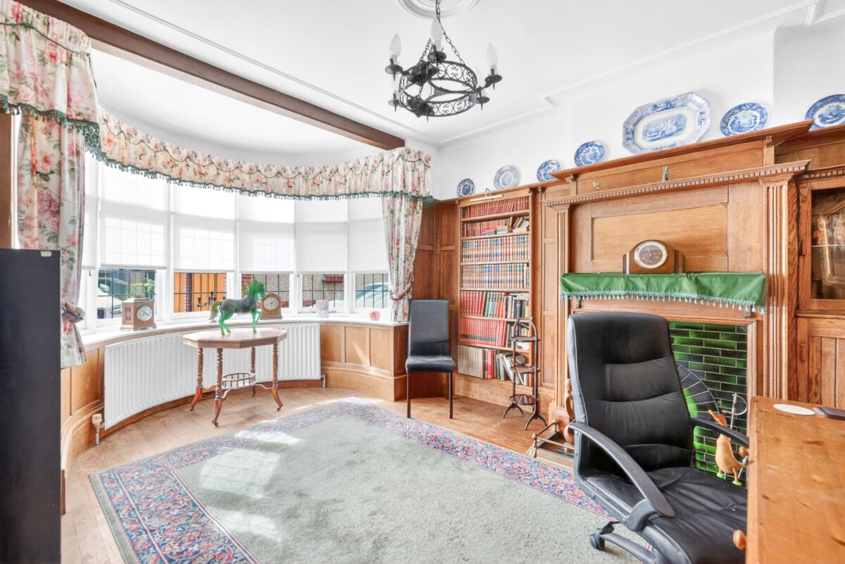 Links Avenue, Gidea Park