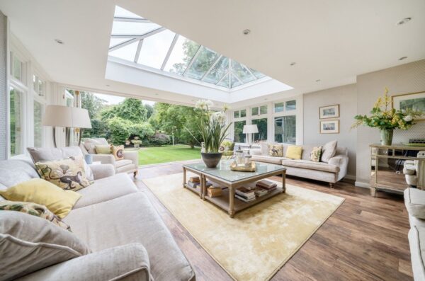 Gidea Close, Gidea Park