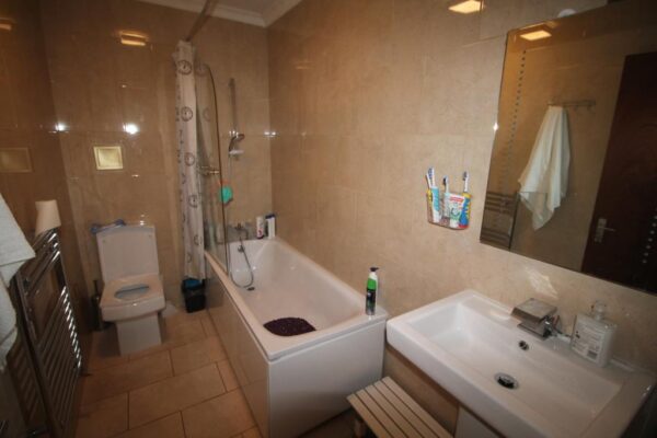 Station Lane, Hornchurch, RM12