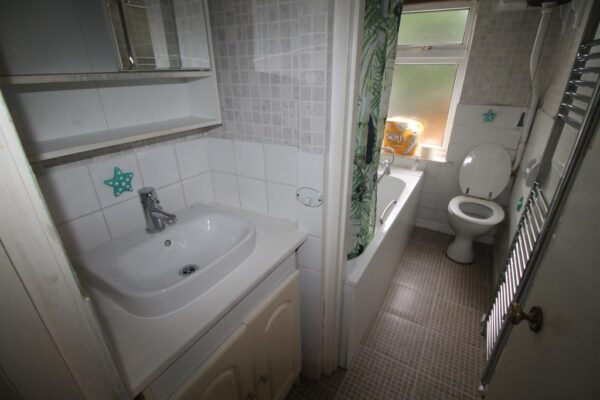 Sterry Road, Dagenham, RM10