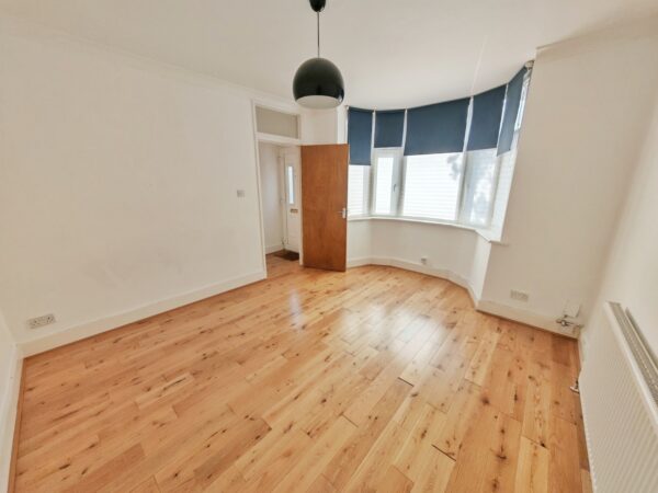 South Street, Romford, RM1
