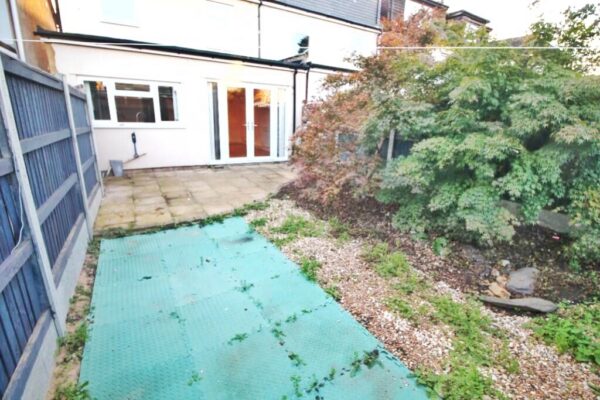 South Street, Romford, RM1