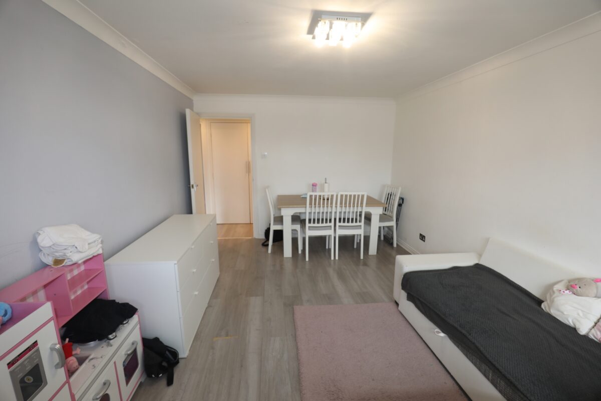 Marwell Close, Romford, RM1