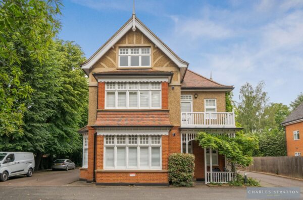 Kingswood Lodge,  Gidea Park