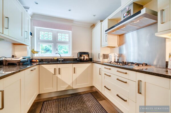 Kingswood Lodge,  Gidea Park