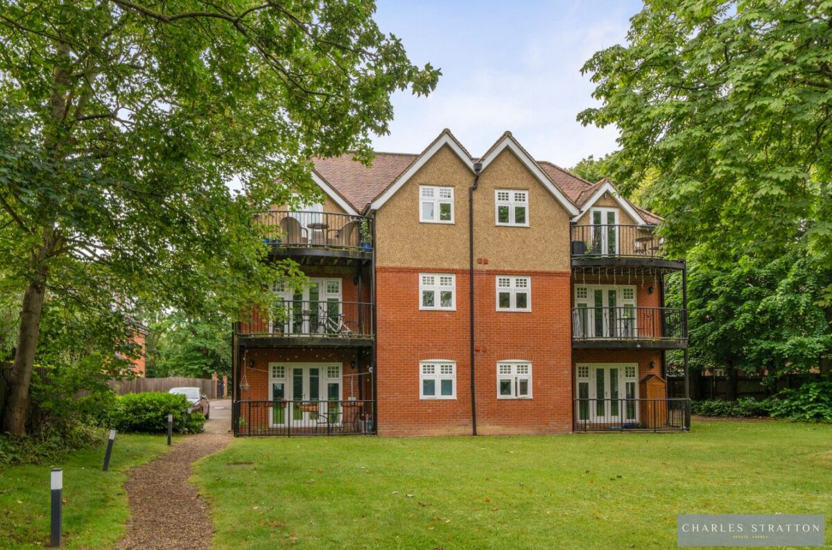 Kingswood Lodge,  Gidea Park