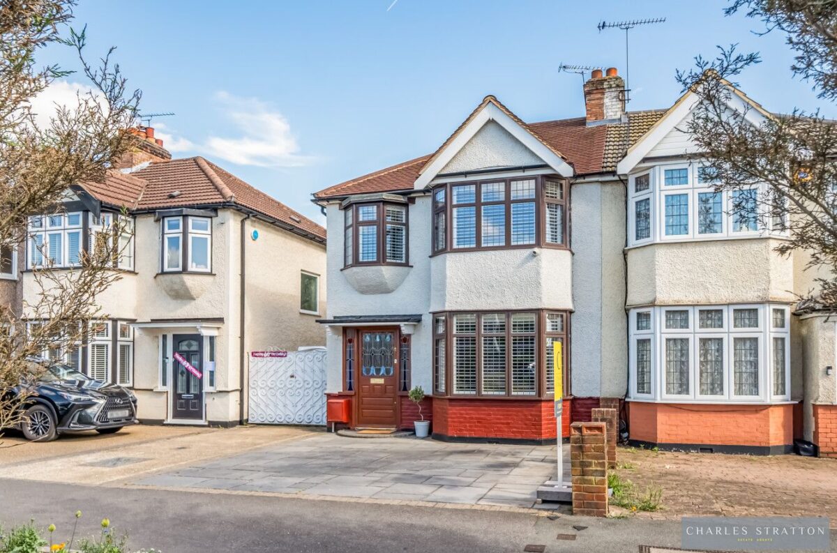 Carlton Road, Gidea Park