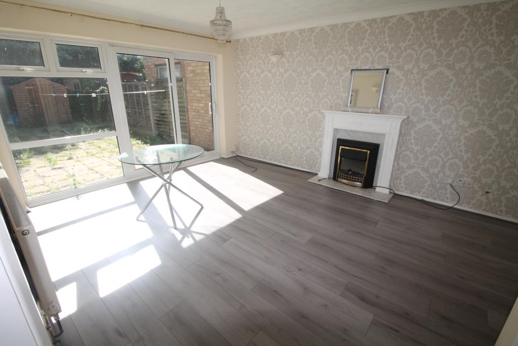 Slewins Lane, Hornchurch, RM11