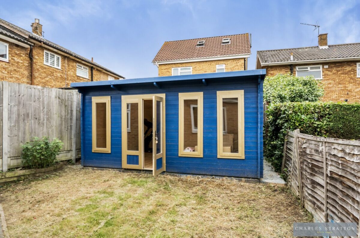 Wolsey Gardens, Hainault, IG6